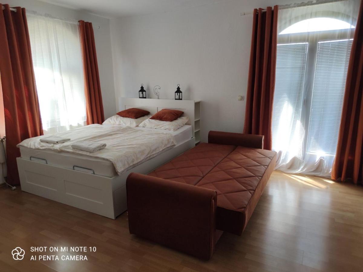Hostel Havana Banja Luka Exteriör bild
